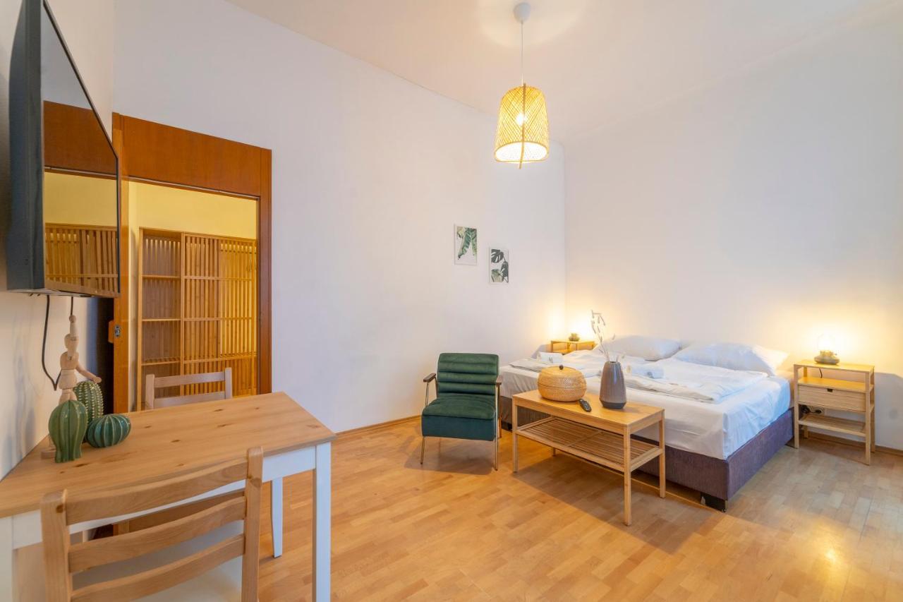 Josef'S Home I Comfort Studio I City Center Виена Екстериор снимка